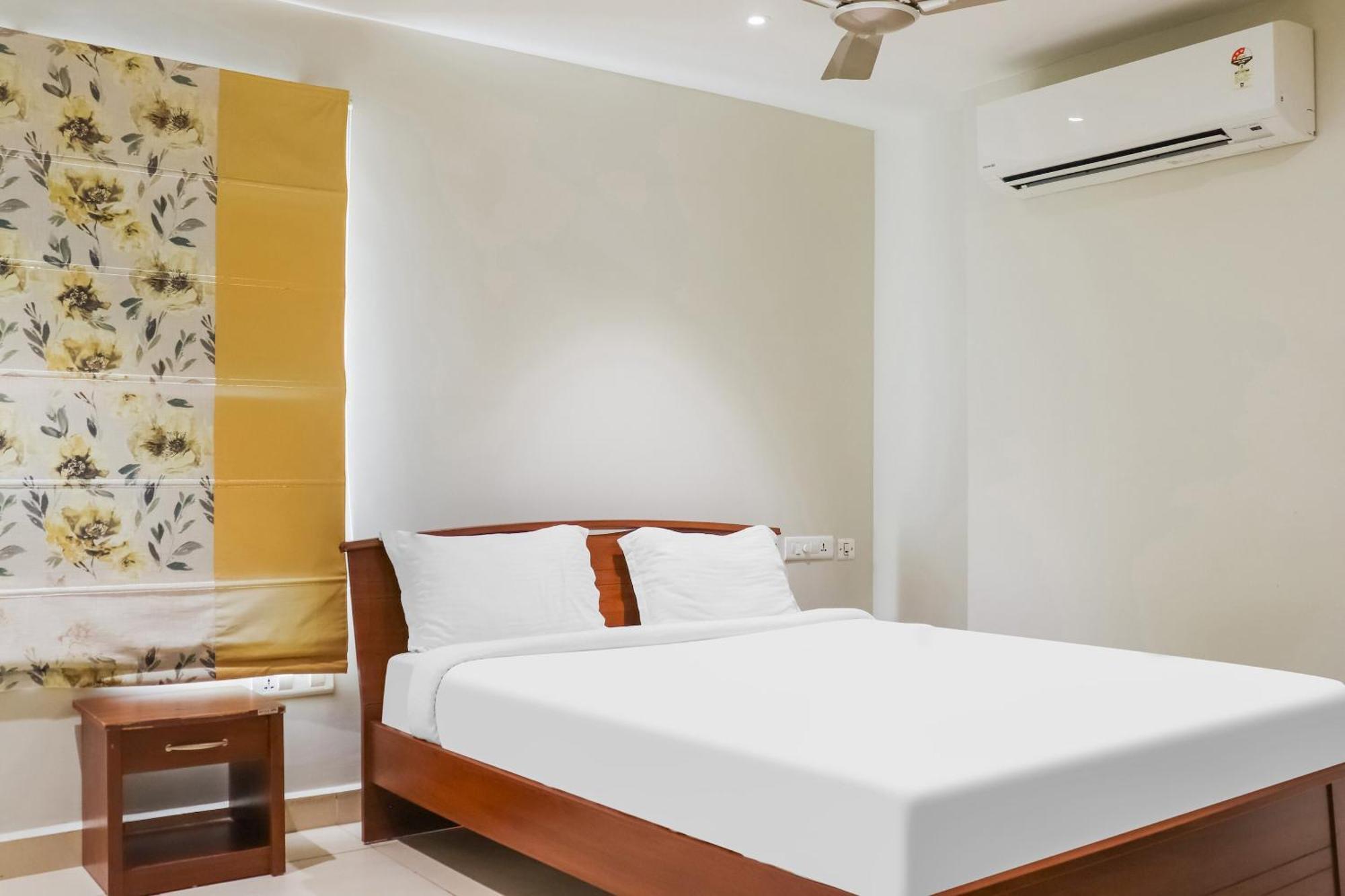 Hotel Collection O Kk Trends Vijayawāda Exterior foto