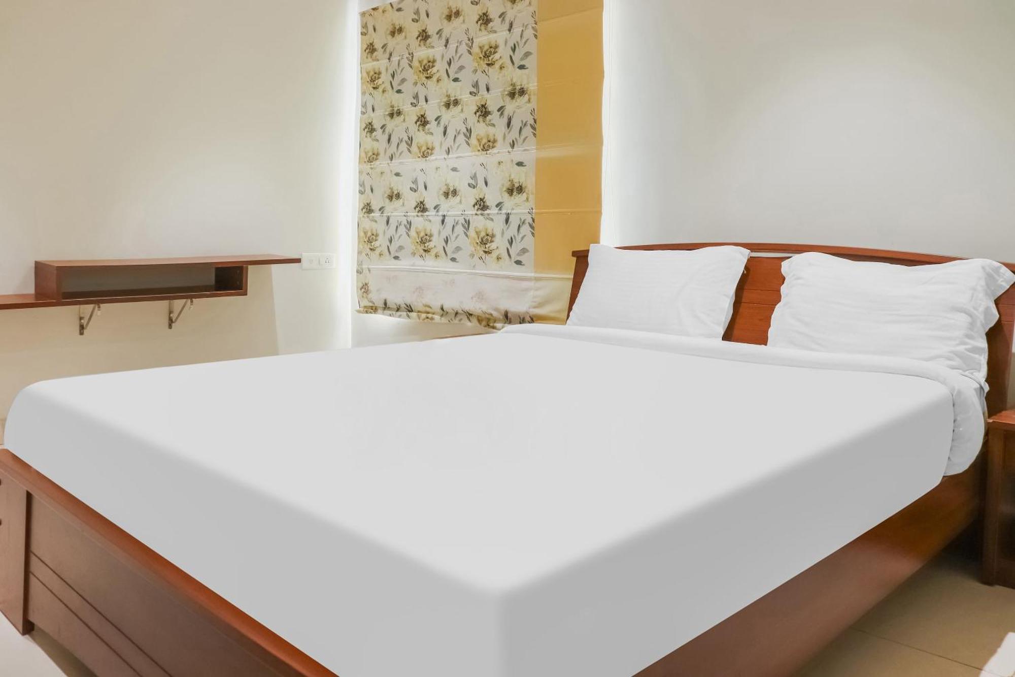 Hotel Collection O Kk Trends Vijayawāda Exterior foto