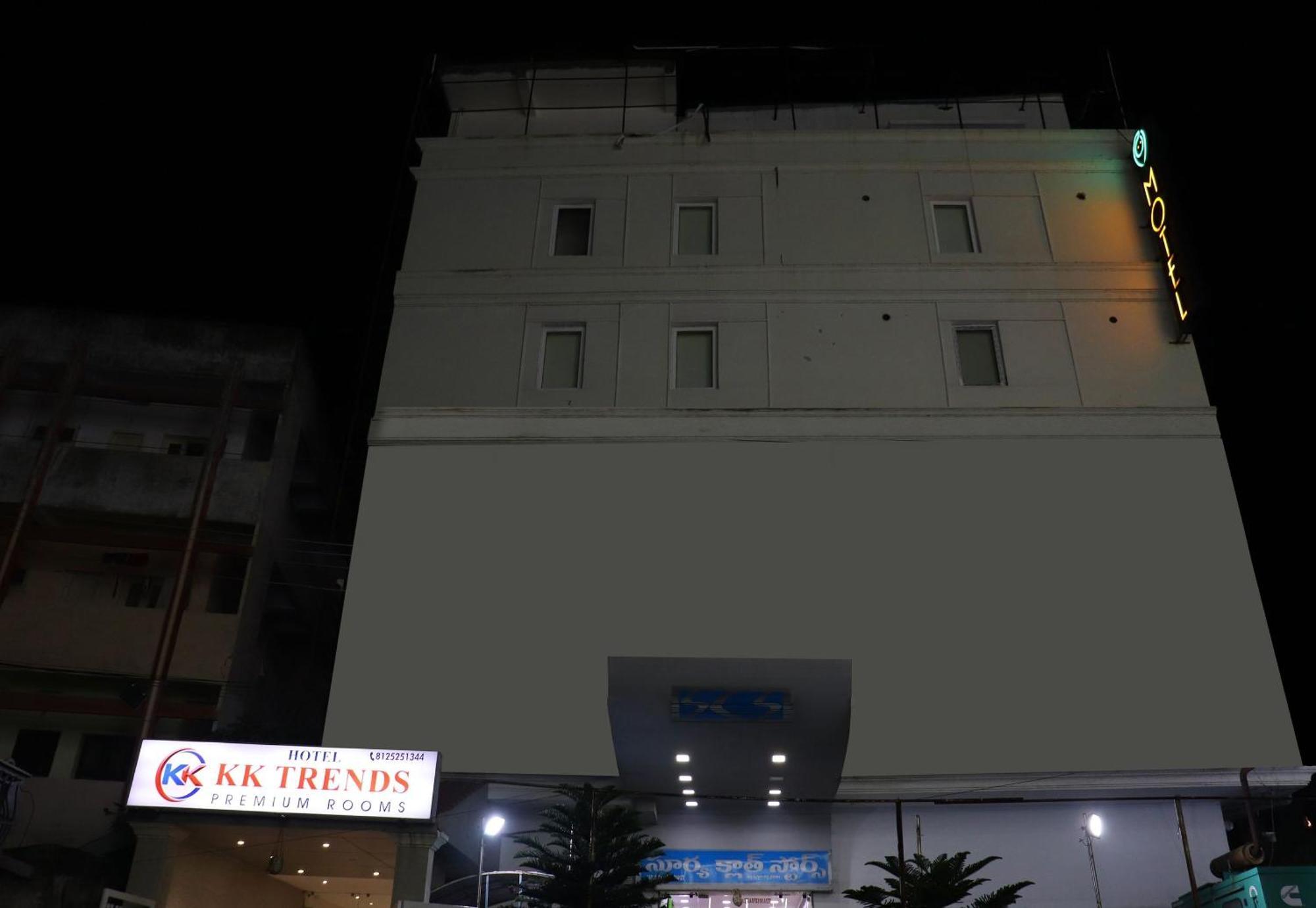 Hotel Collection O Kk Trends Vijayawāda Exterior foto